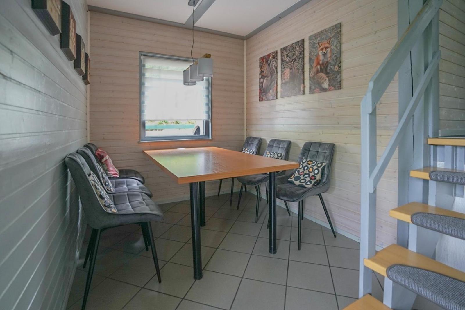 Fh "Baeren Ecke" Am See Im Hessischen Bergland Kirchheim  Esterno foto